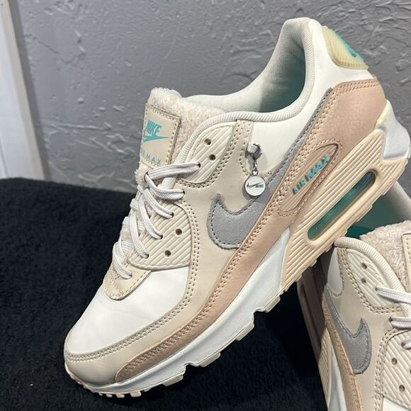 🔥 NIKE AirMax 90 Running Casual Sneaker Shoes Women Sz 8.5 - Pastel Colors - EU - Picture 2 of 16